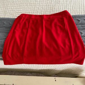 Red skirt with pleats